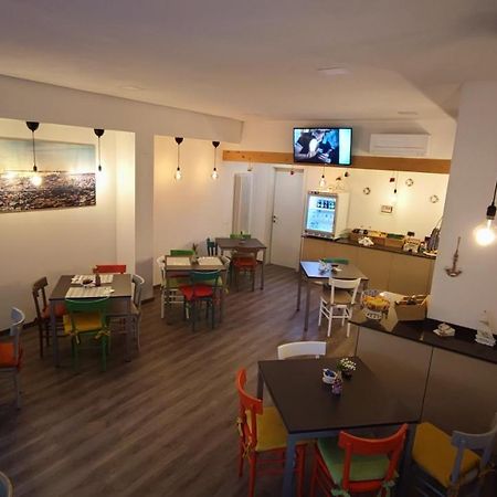 Marbianco B&B Marina Di Carrara Bagian luar foto